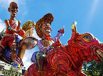 on-Sicily - carnaval in Sciacca